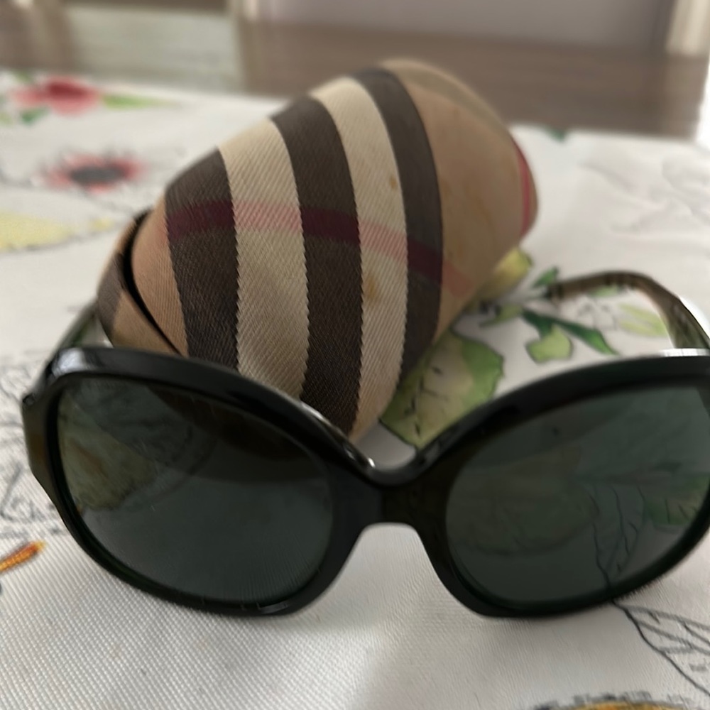 Burberry Sunglasses